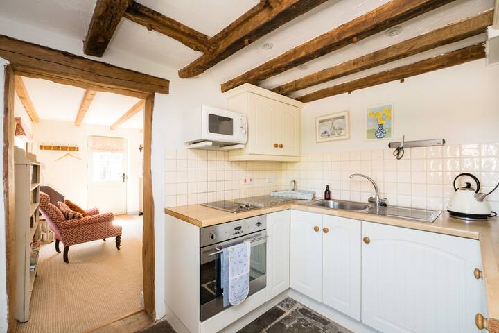 Cosy Countryside Cottage Near Loppington - Cheshire