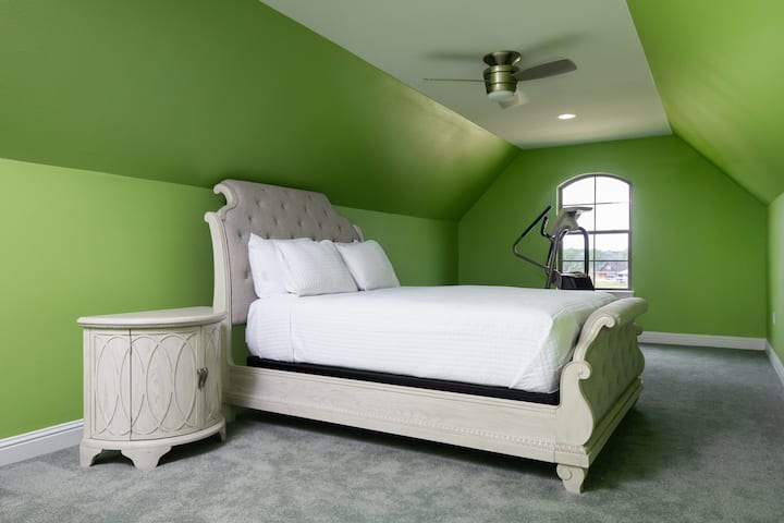 საძინებელი 4