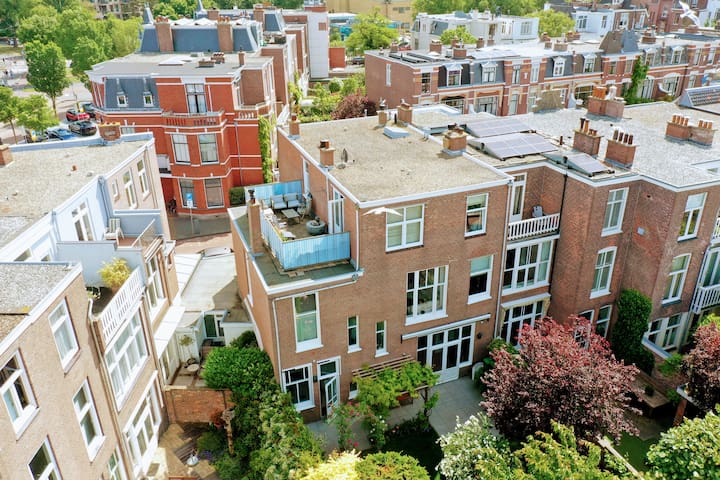 Historic 189m2 house, 25 m2 terrace, super central