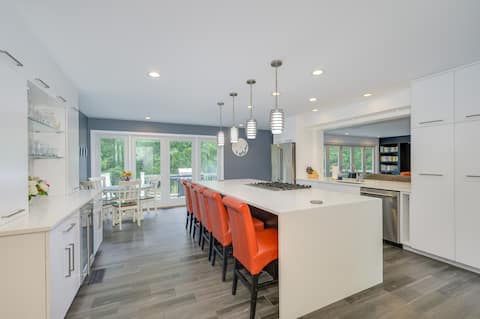 Riverside Royale near Harpers Ferry Hot Tub Sauna