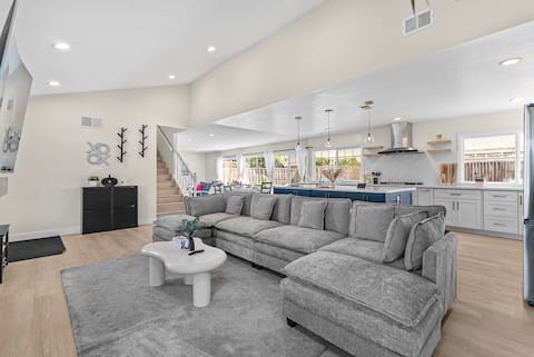Levi's Stadium stay|Central AC|4BR |Garage parking