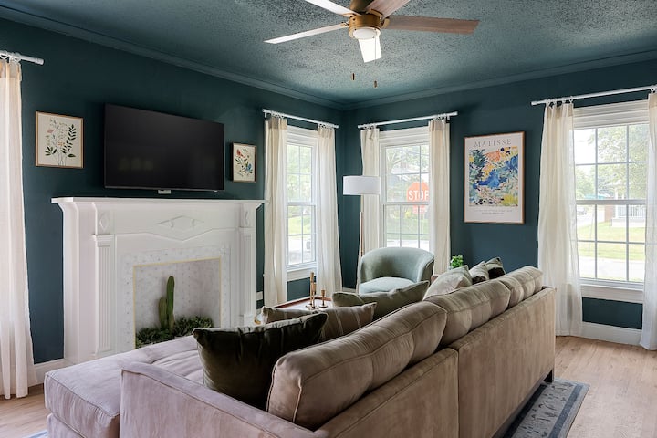 Lower Greenville Chic & Modern No. 6300 - Dallas, TX