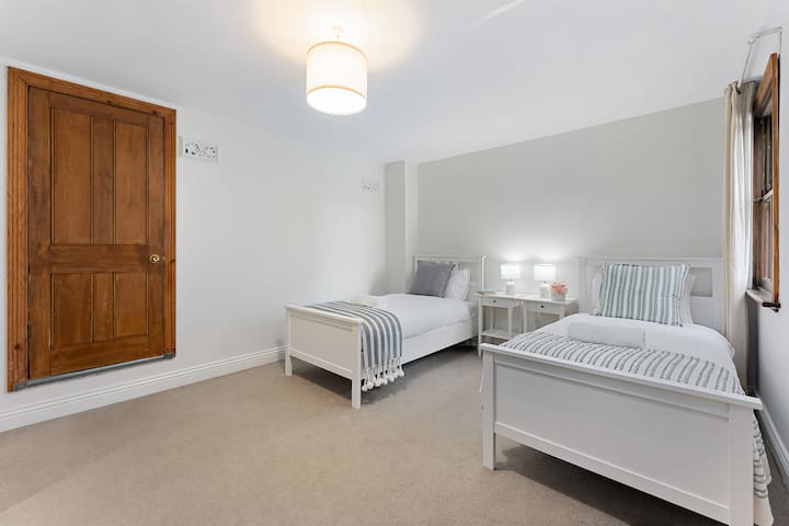 Спална соба 4