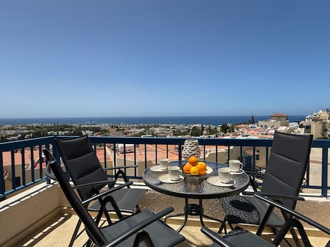 Panoramic Seaview Apartment | Great Location
