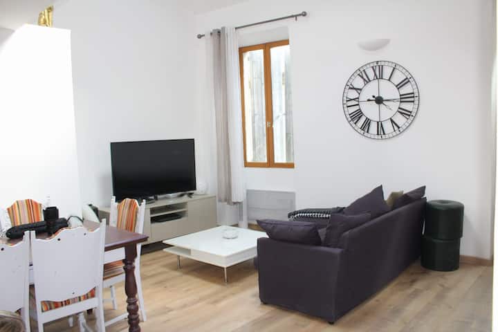 غرفة المعيشة