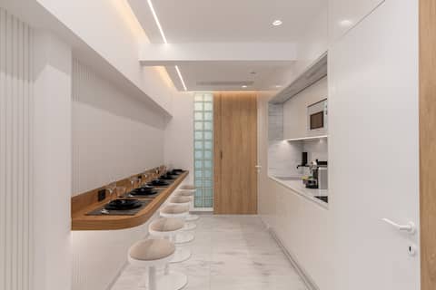 Top Airbnb: capital house in μοναστηρακι πλακα