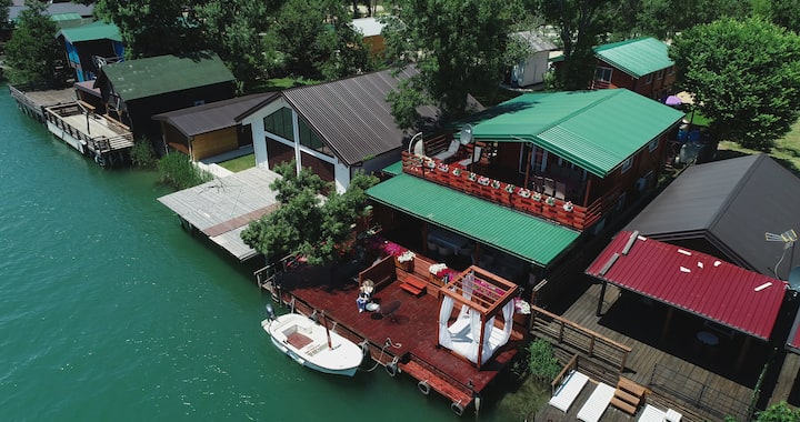 Coco House - Entire House