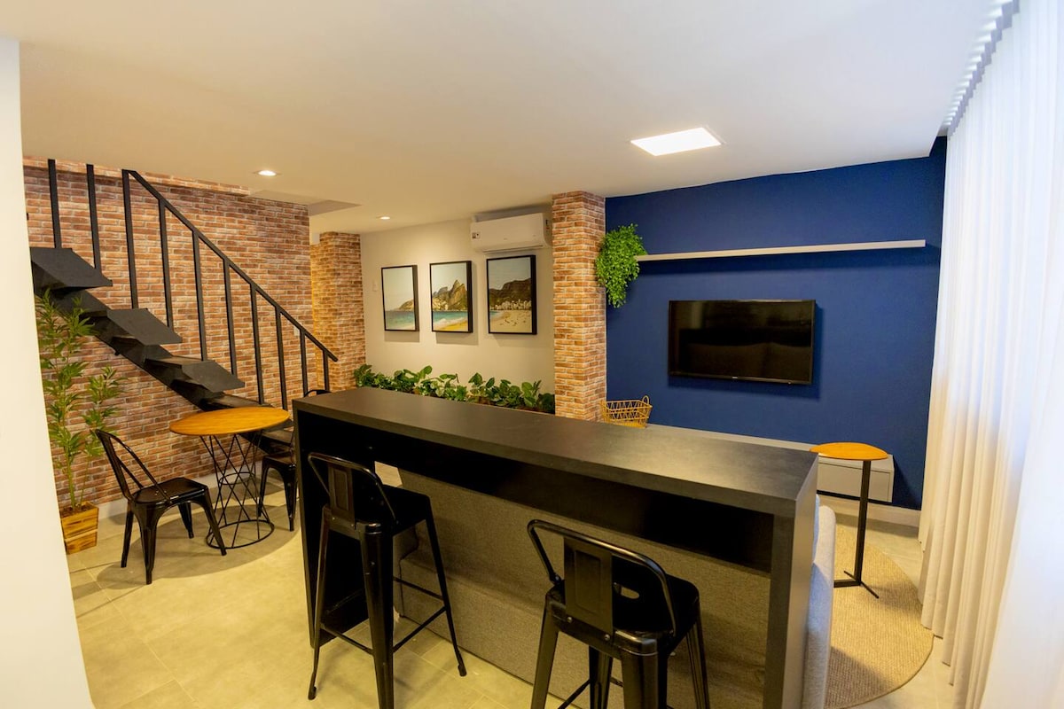 Loft with Mezzanine and Style in the Heart of Lapa - Apartments for ...