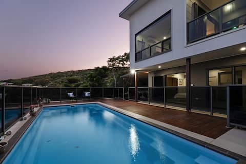 The Grande Paradise on Gus - Panoramic Ocean Views