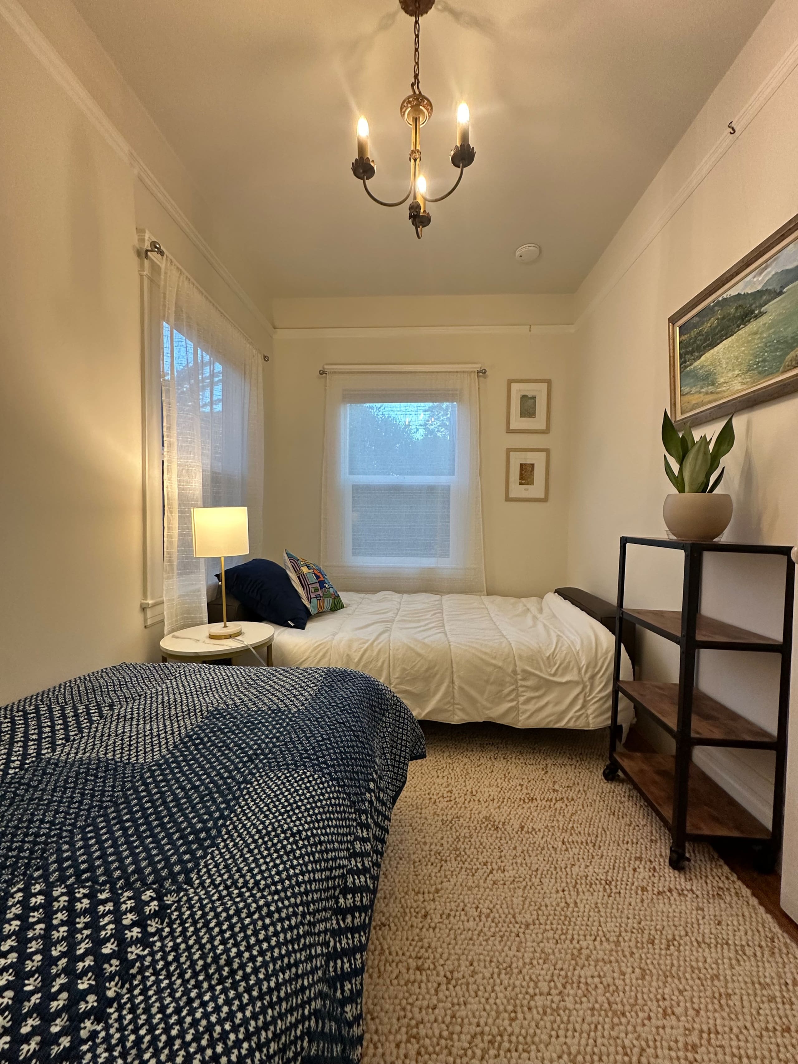 2 Bed Urban Oasis - Image 6