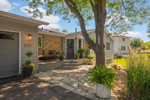 Minnetonka House on the Prairie