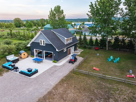 Barndominium/Arcadia Resort/Game room/Hot Tub