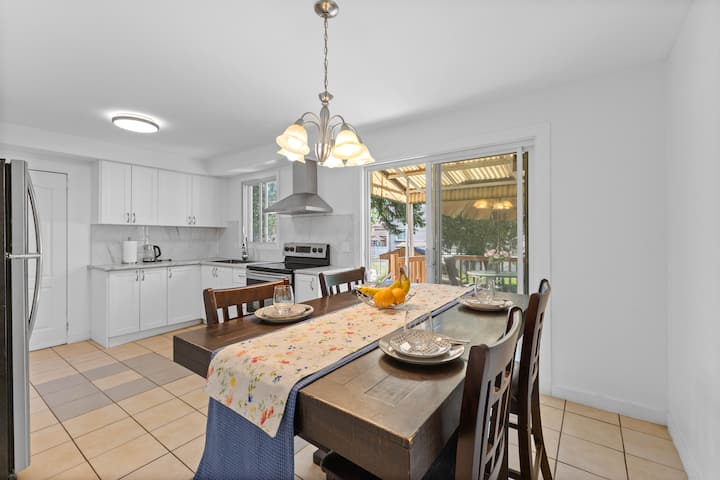 Lovely 1bdr With Terrace - Varennes