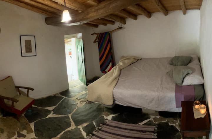 Bedroom with 160x200 bed