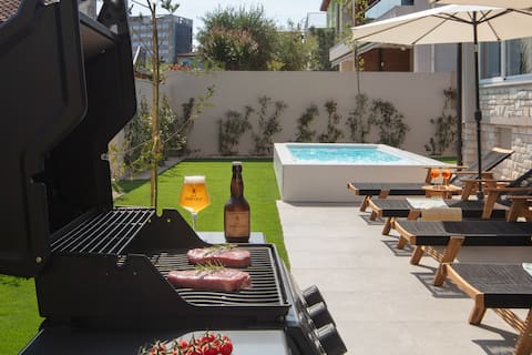 Villa Veg with private pool