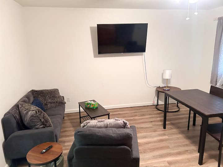Colchester 1br – Fully Furnished - Tennessee, IL