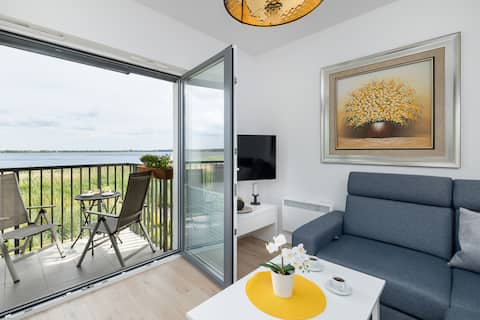 Successful Airbnb property: Lakeview Oasis - by rentmonkey in Gmina Dziwnów