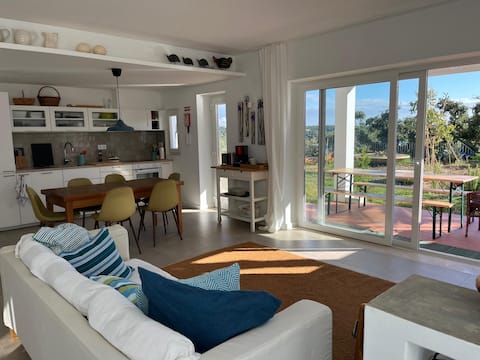 Apartment Garden, Sea & River View