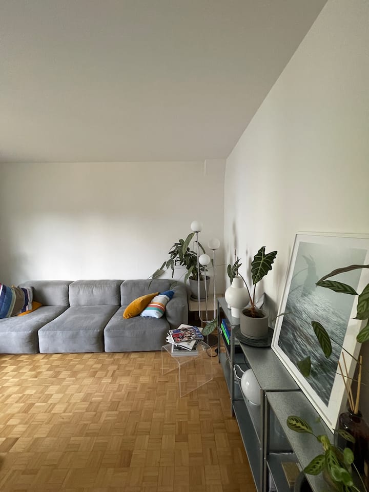 Cosy 3-room Apartment In 8048 Zurich Altstetten - Zúrich