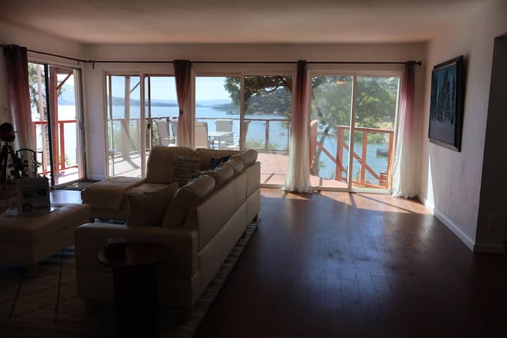 Amazing Sunset View | Lake Access | Private Dock - Russian River, CA