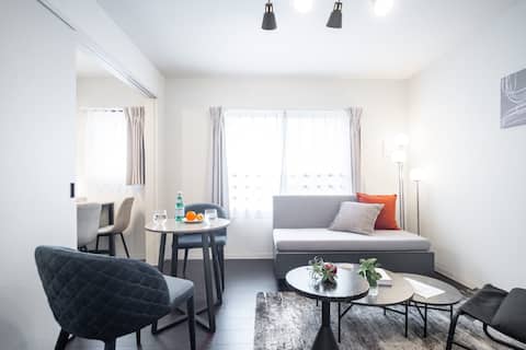 10 minutes walk from Ikebukuro station! /b01