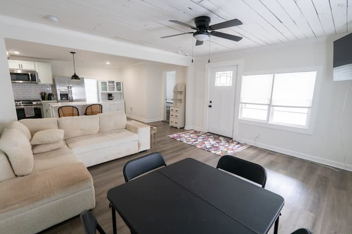 Pet-friendly Home Close To Downtown Monroe - Monroe, GA