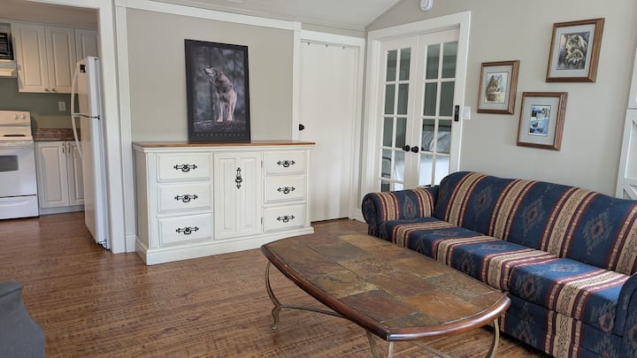 Keans Cottage - Timmins