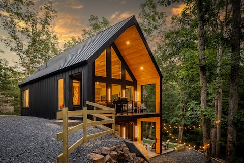 LUXURY | DogsOK | Sauna | FirePit | GameRoom | Bocce