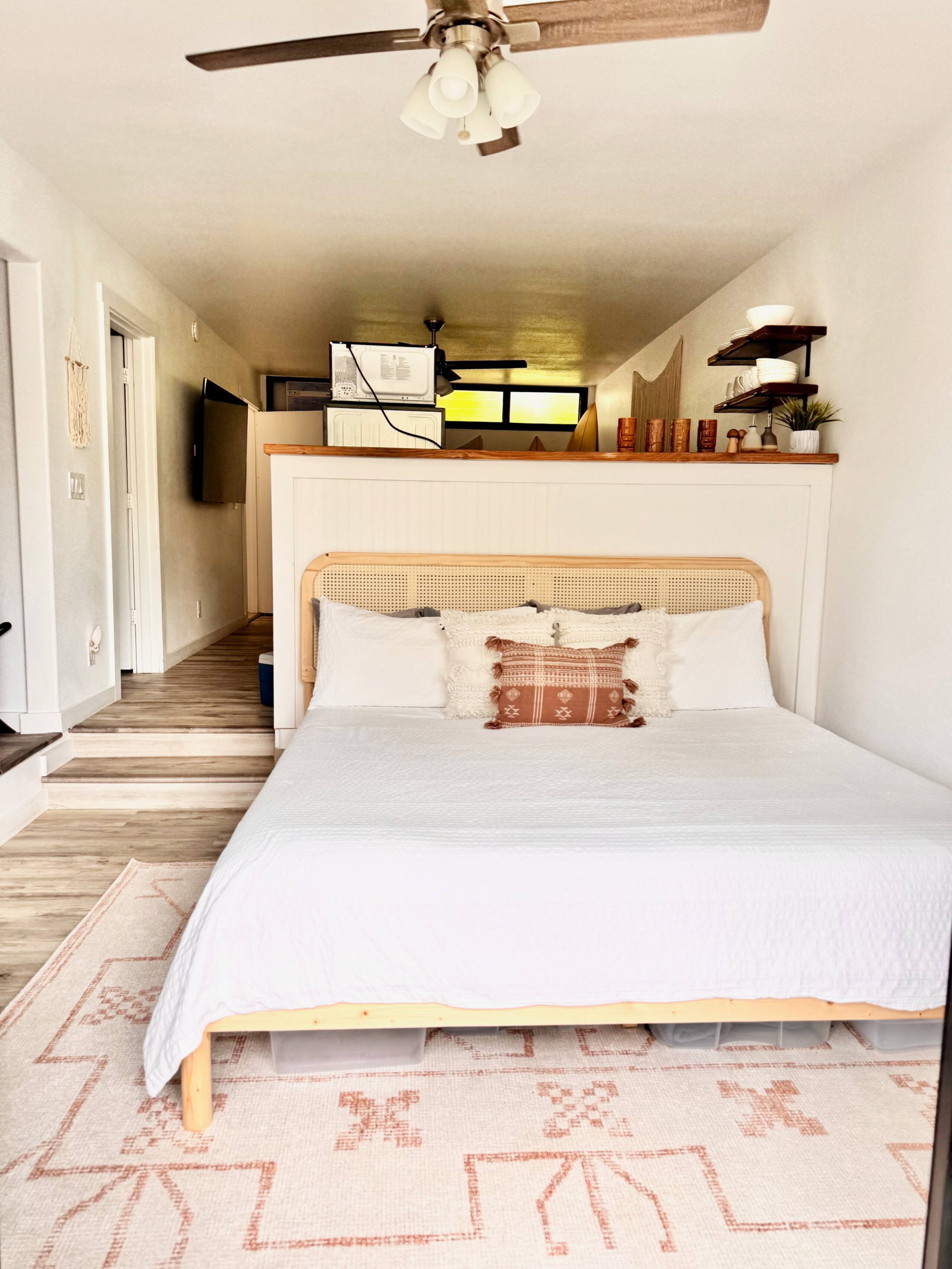 Boho Perfect Honeymoon Spot, AC + Kitchenette - Photo 15