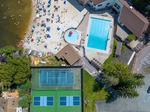 HIDEOUt RETREAt•3BR•FIRE pit•BIG DECK•BIKEs•KAYAKs