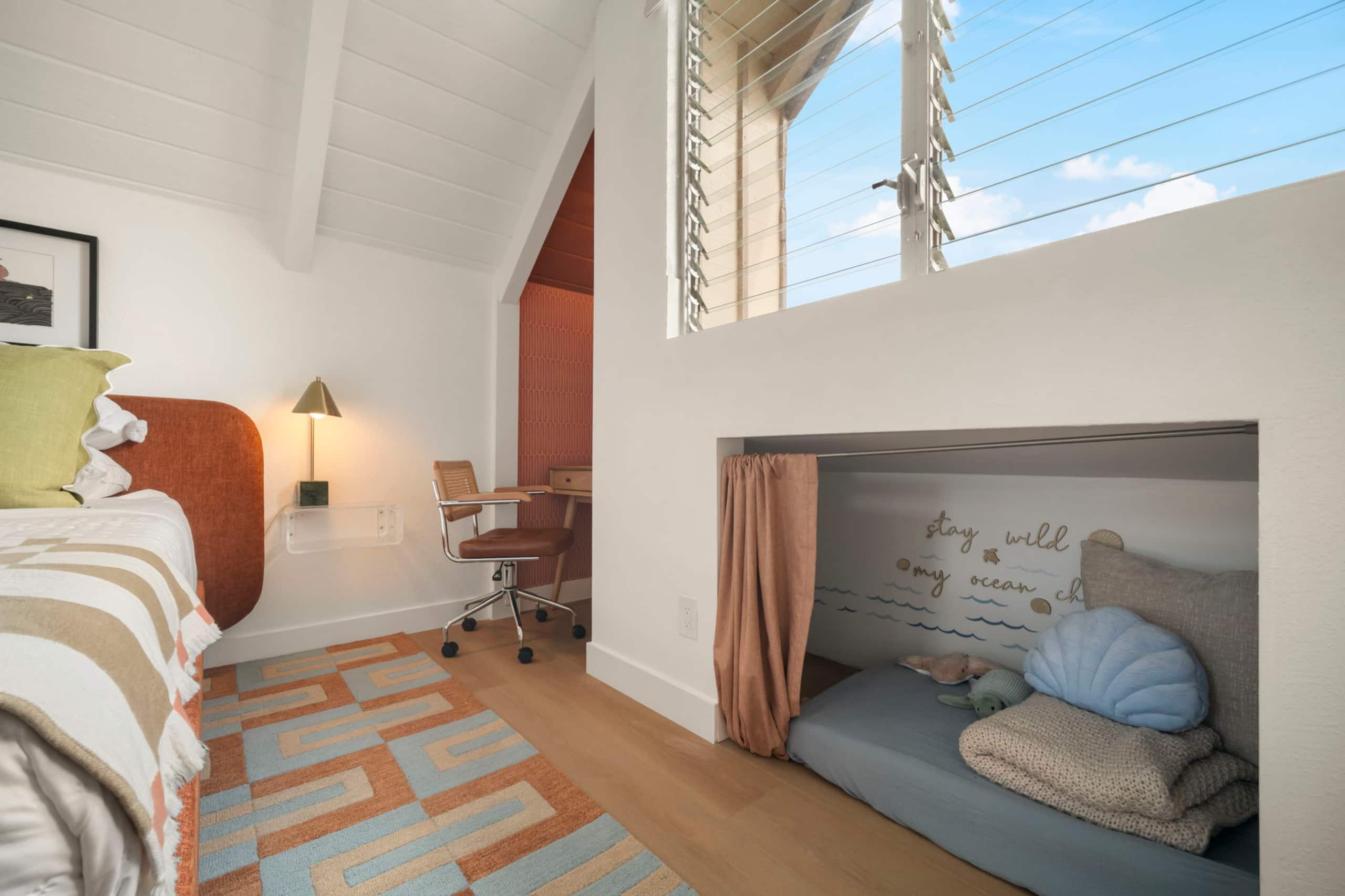 Stylish Princeville Retreat | Private Lanai + AC - Image 26