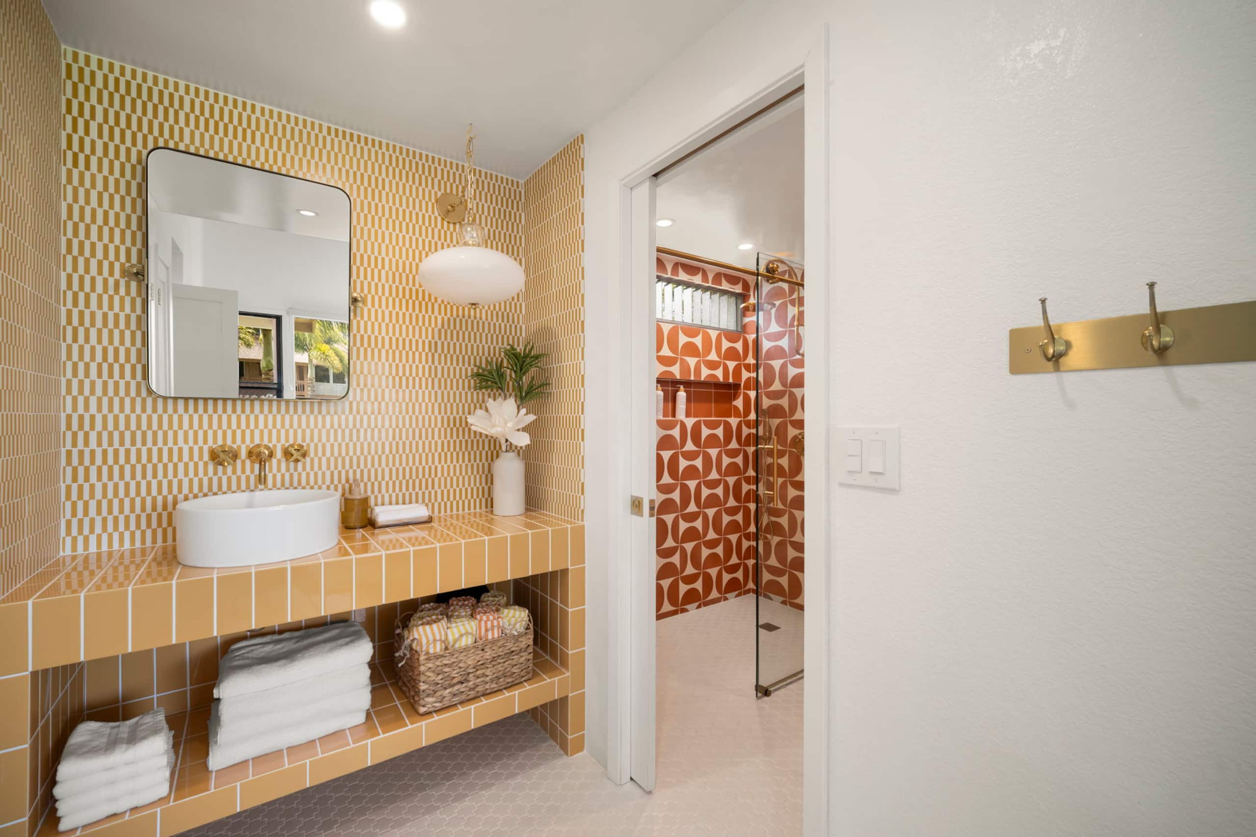 Stylish Princeville Retreat | Private Lanai + AC - Image 35