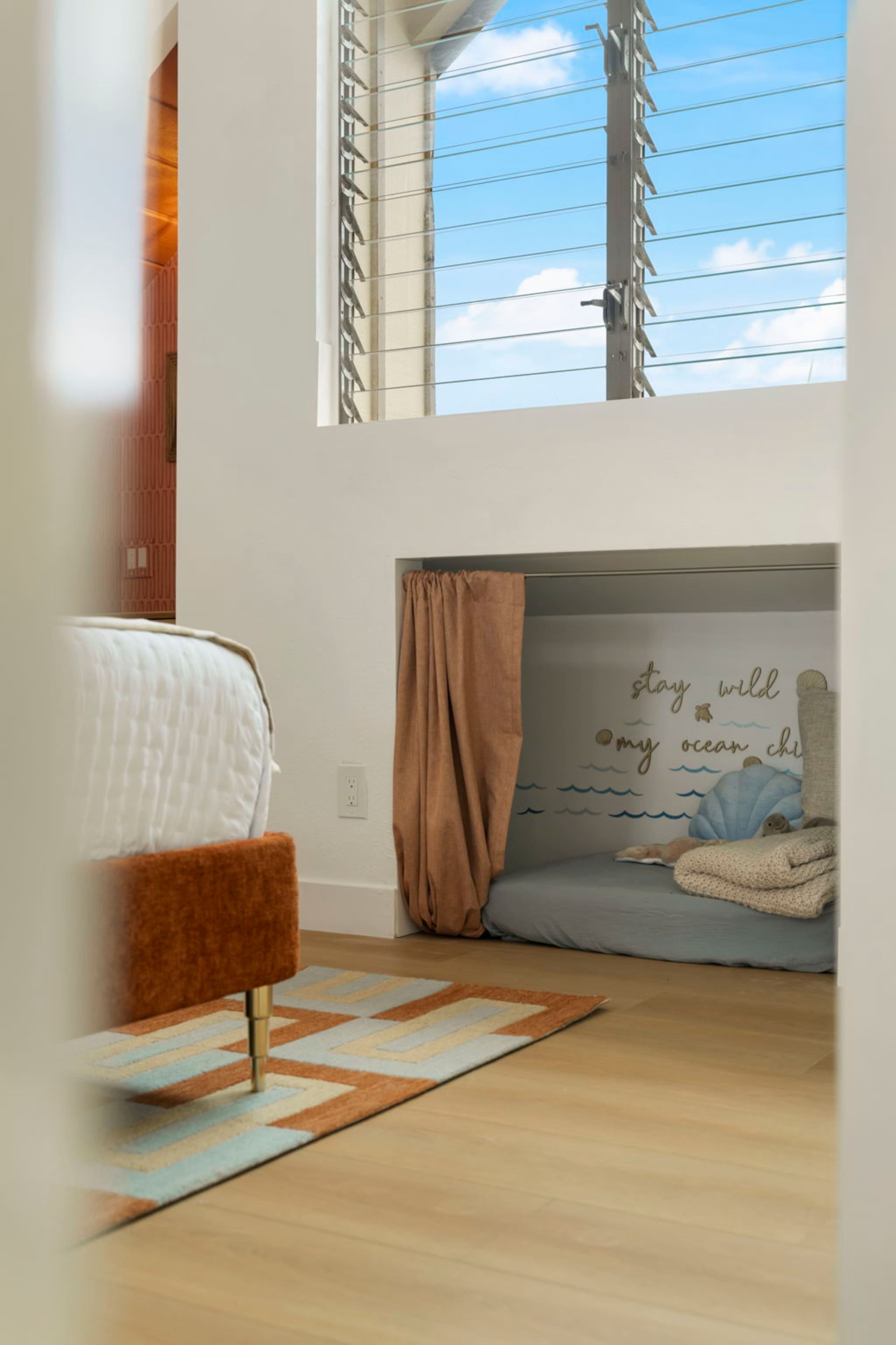 Stylish Princeville Retreat | Private Lanai + AC - Image 31