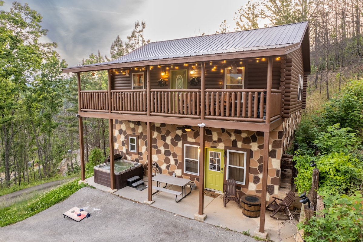 Private Smokies Oasis•Mtn View•Arcade•Resort Pool - Cabins for