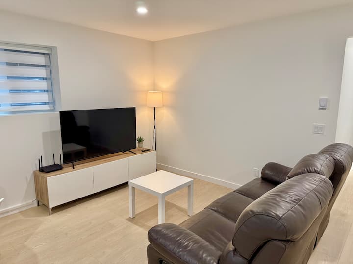New Family-friendly Suite Near Langley Events - 蘭里市