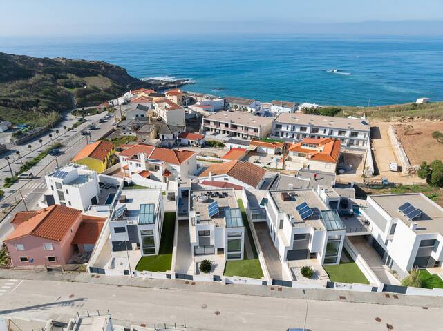 Eden Villa with jacuzzi and ocean view gallery image 2