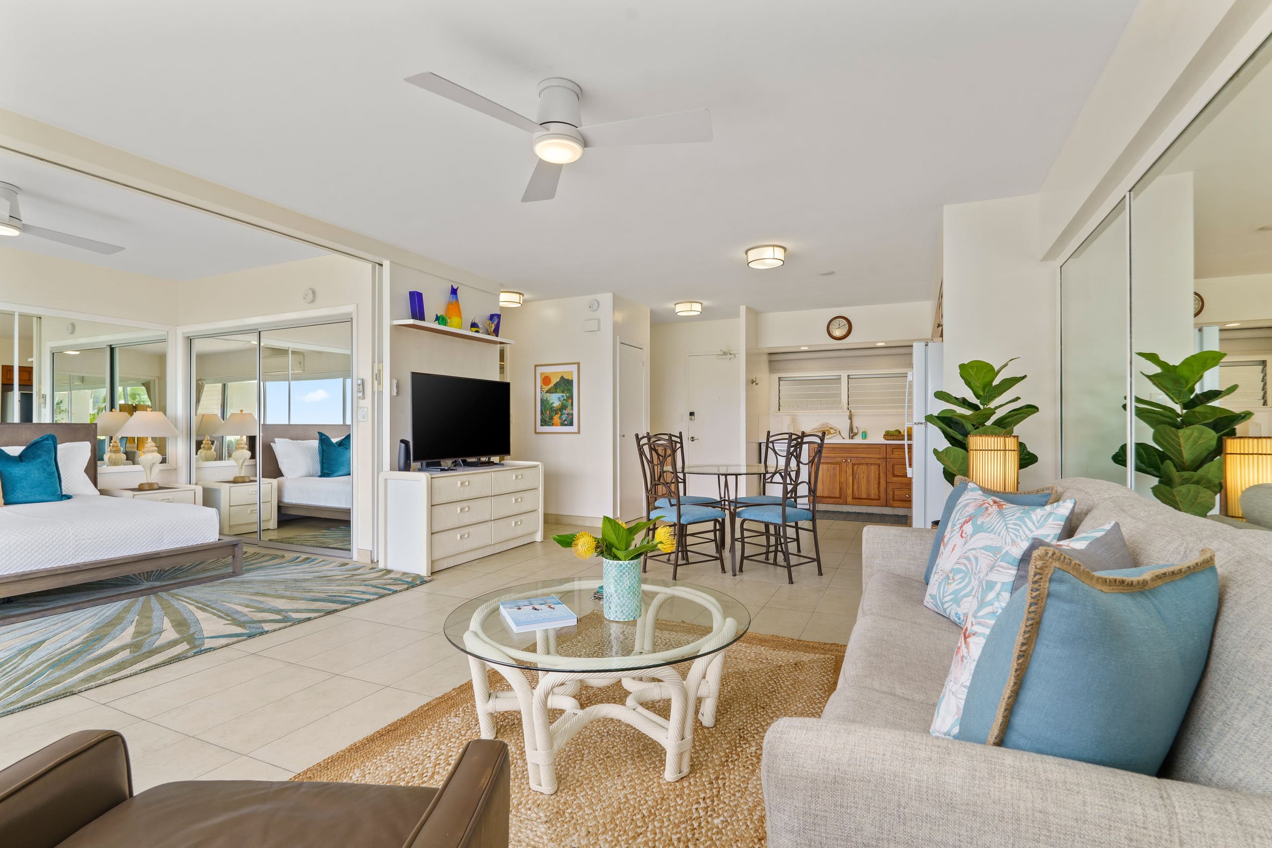 Condo in Honolulu · ★5.0 · 1 bedroom · 2 beds · 1 private bath - Image 1