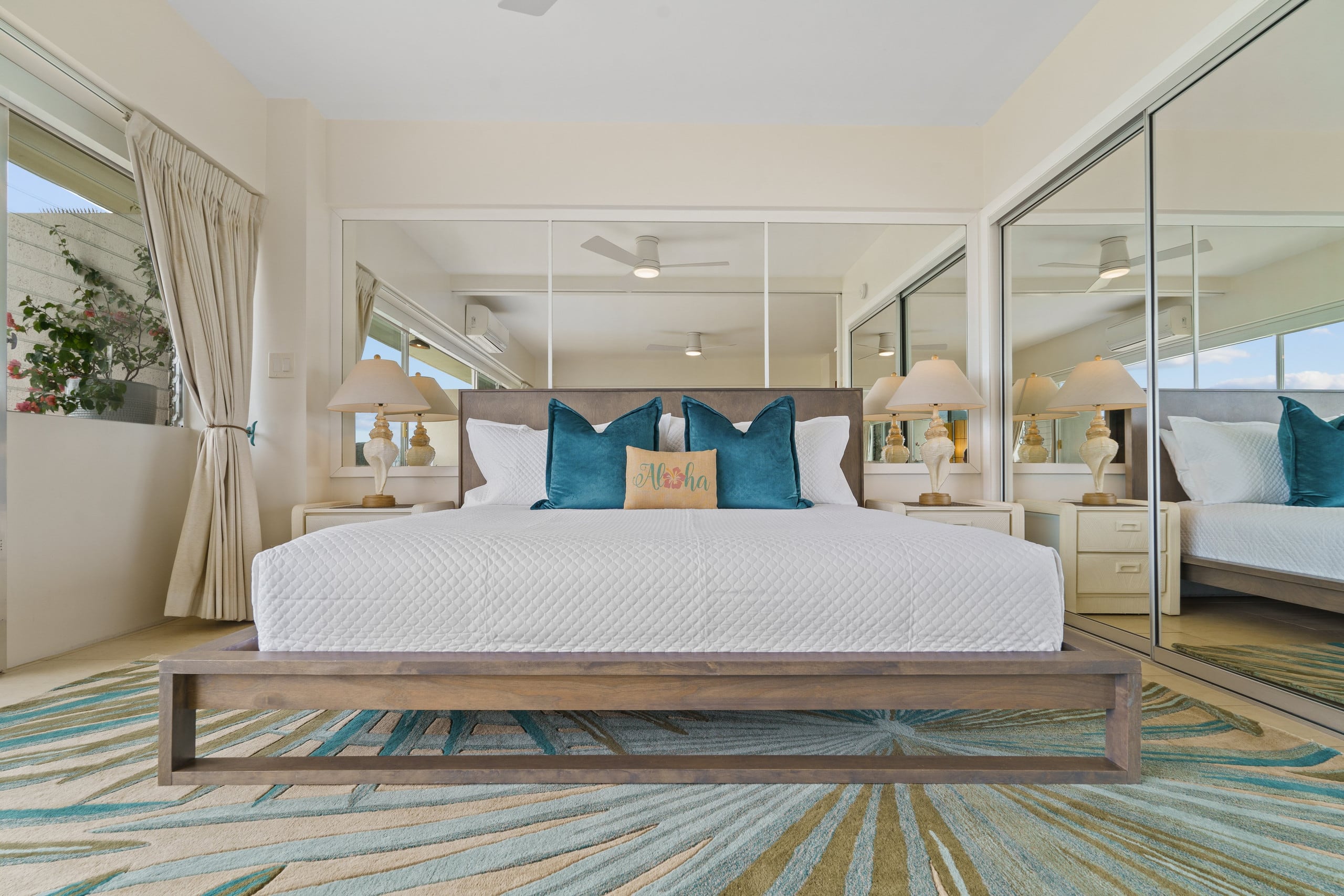 Condo in Honolulu · ★5.0 · 1 bedroom · 2 beds · 1 private bath - Image 17