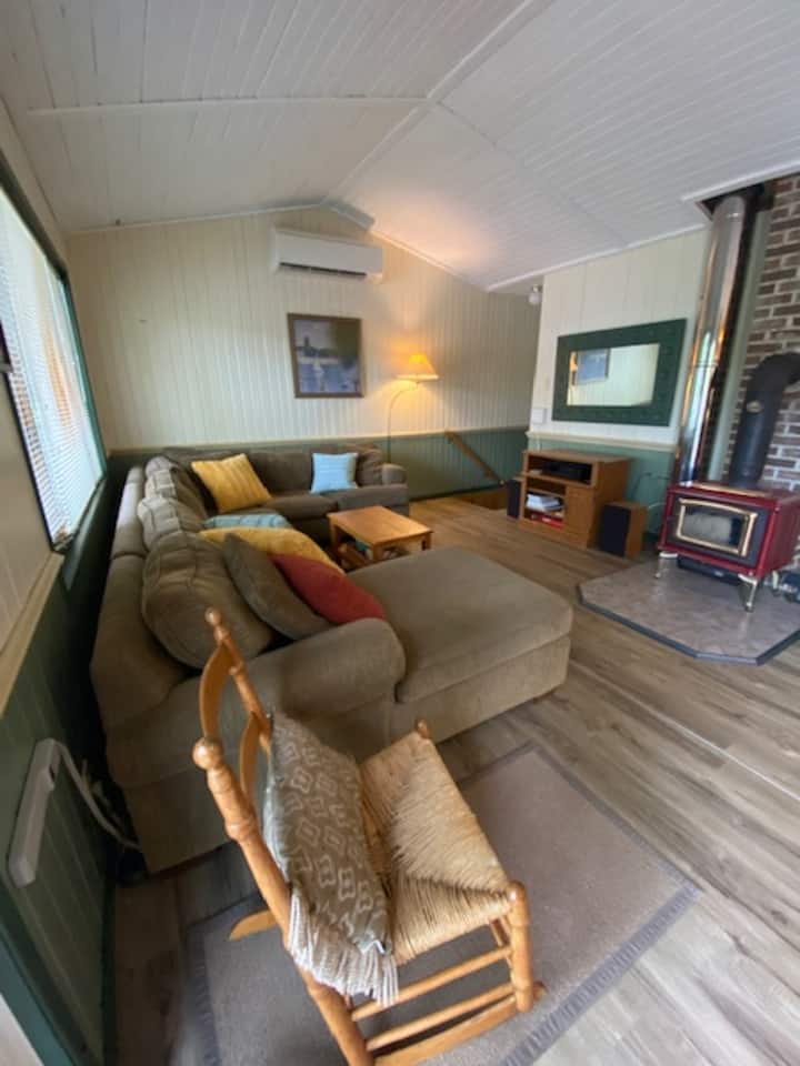 Cranberry Cottage - Nova Scotia