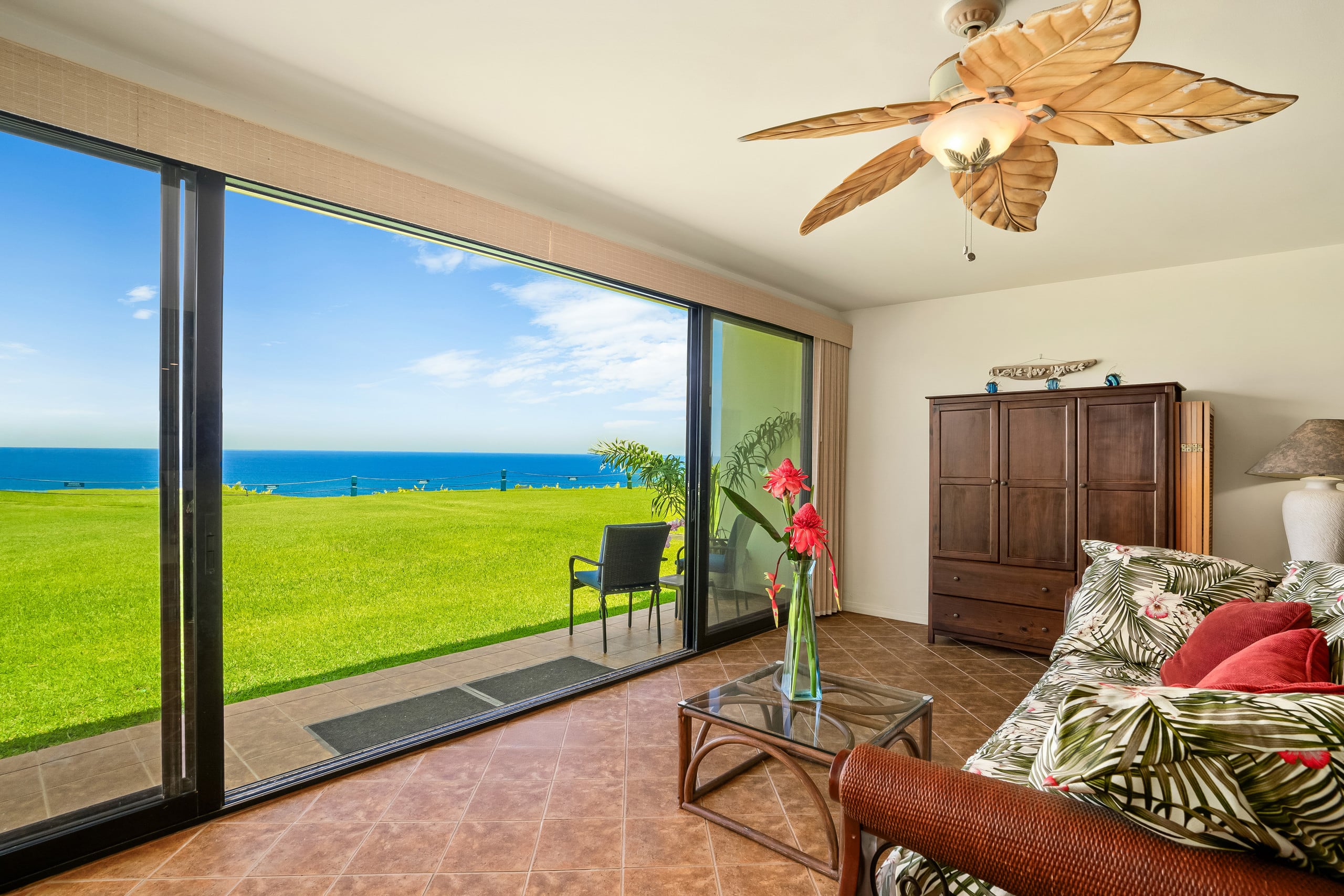 Spacious Ground Floor Puu Poa 103 AC - Image 6