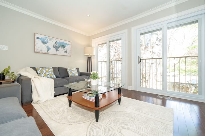 Homely 3br-4beds Garden Retreat W/bbq & Parking - Toronto