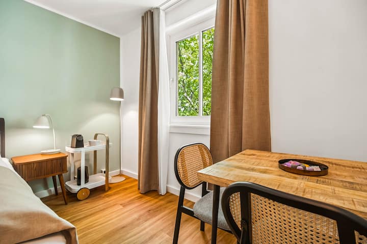 Limehome Jena Teichgraben | Queen Room - Jena