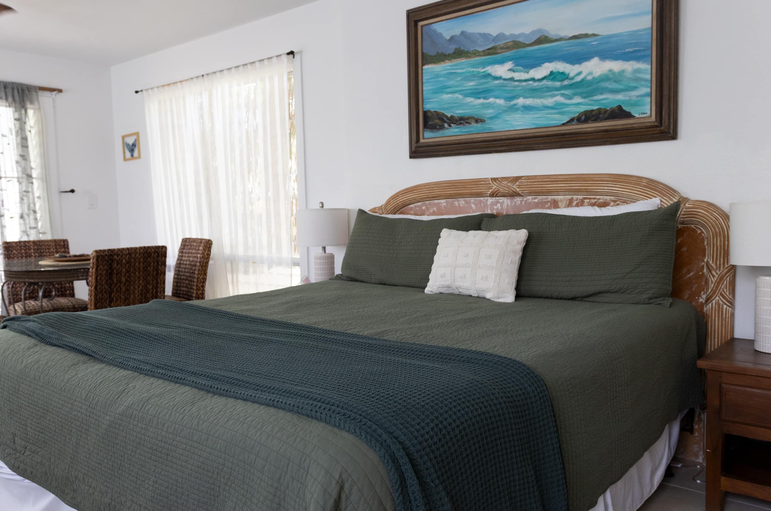 Home in Kailua · ★4.91 · 4 bedrooms · 5 beds · 3 private baths - Image 13