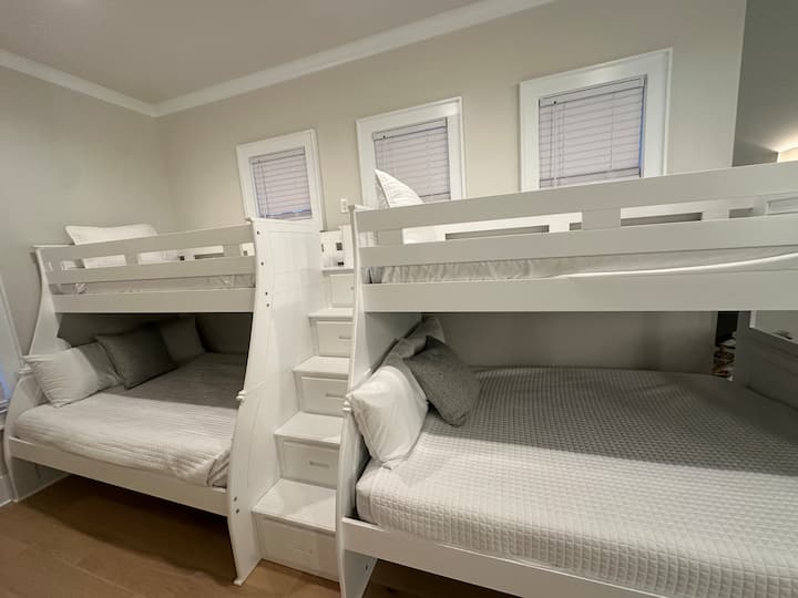 საძინებელი 4