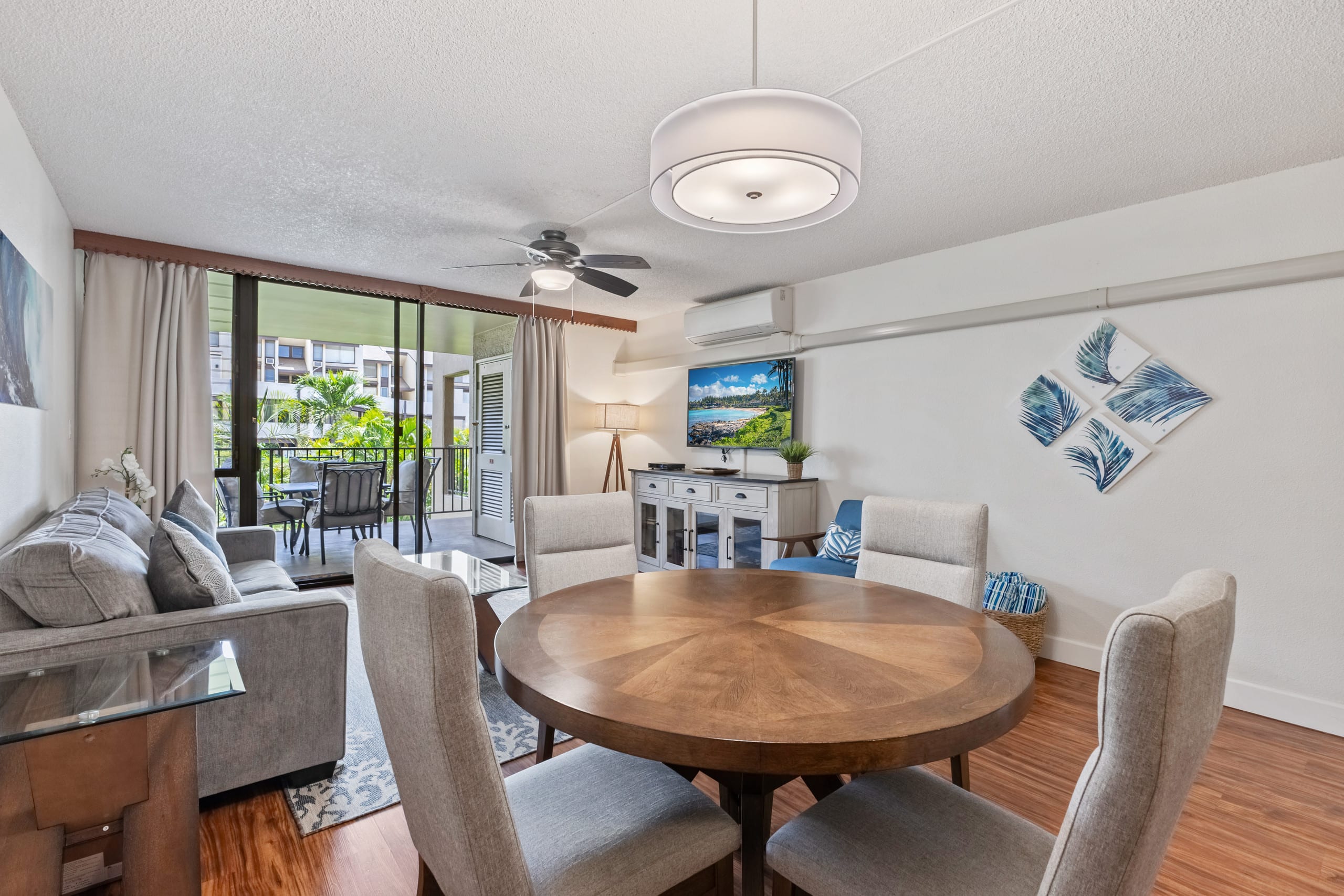 Condo in Kihei · ★4.84 · 1 bedroom · 2 beds · 2 baths - Image 11