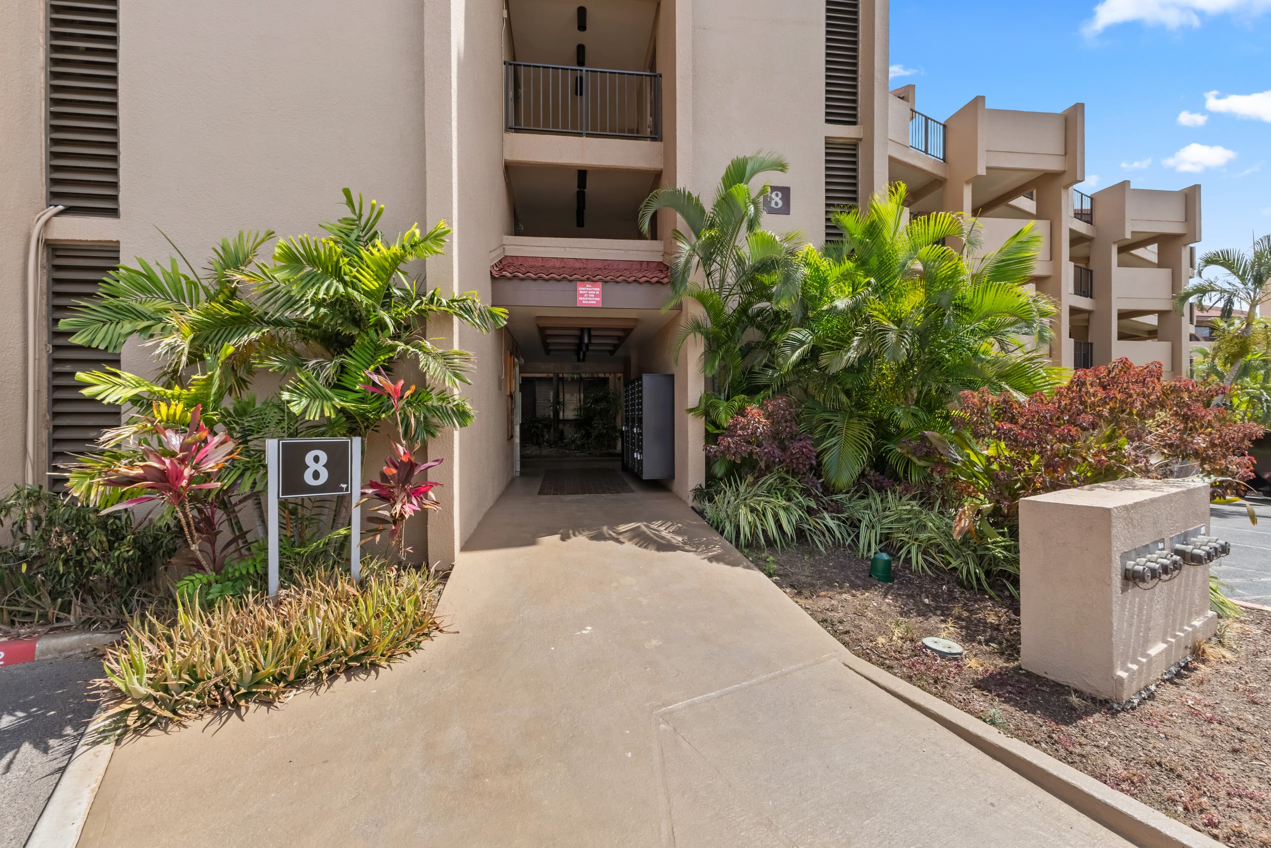 Condo in Kihei · ★4.84 · 1 bedroom · 2 beds · 2 baths - Image 24