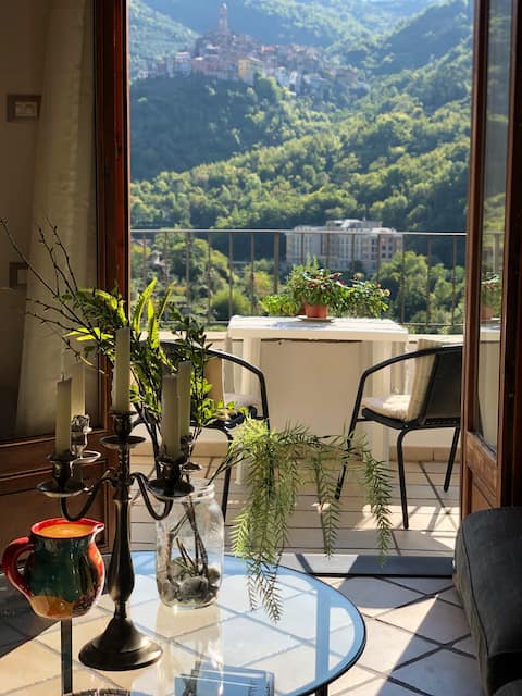 Casa Bella Vista - Townhouse in Pigna, Liguria