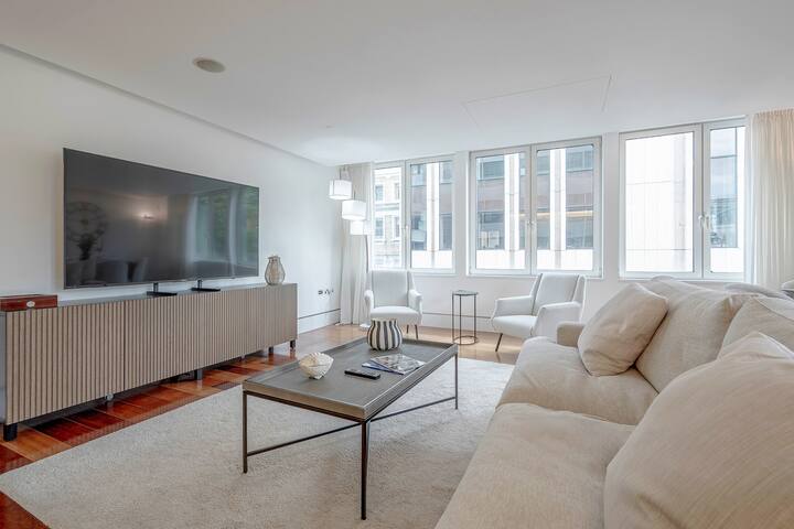 Harrods Platinum Pad gallery image 2