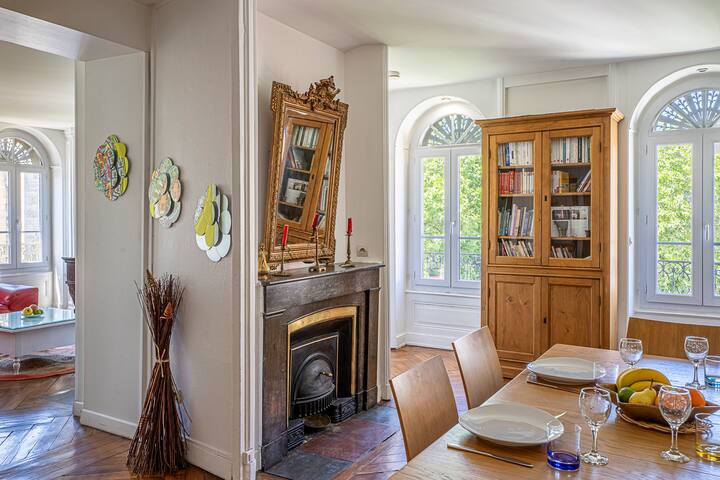 “Casa Fourvière” | chic & cosy | en hypercentre gallery image 2
