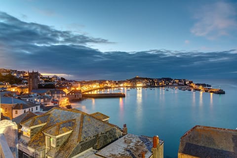 St Ives Beachhouse・Sea Views・Dogs・Parking (2)・Wifi